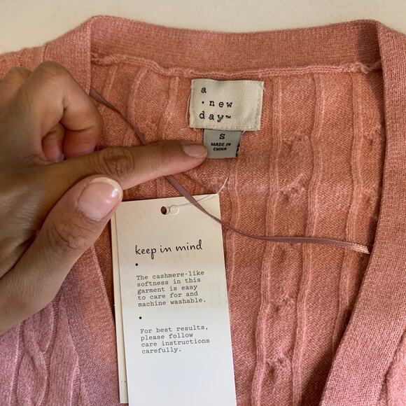 A New Day Cardigan Women S Small Pink Long Sleeve Cable Knit Tunic Button Up - Picture 7 of 12